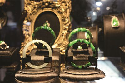 百慕國(guó)際珠寶展周末在國(guó)展舉行