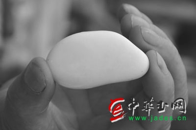 點擊圖片可在新窗口打開 象牙玉 四川象牙玉