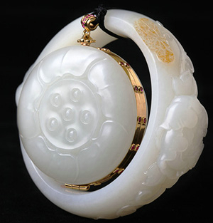 點擊圖片可在新窗口打開 品賞和田玉中所蘊含的“五德”