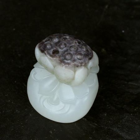 和田玉的俏色之美