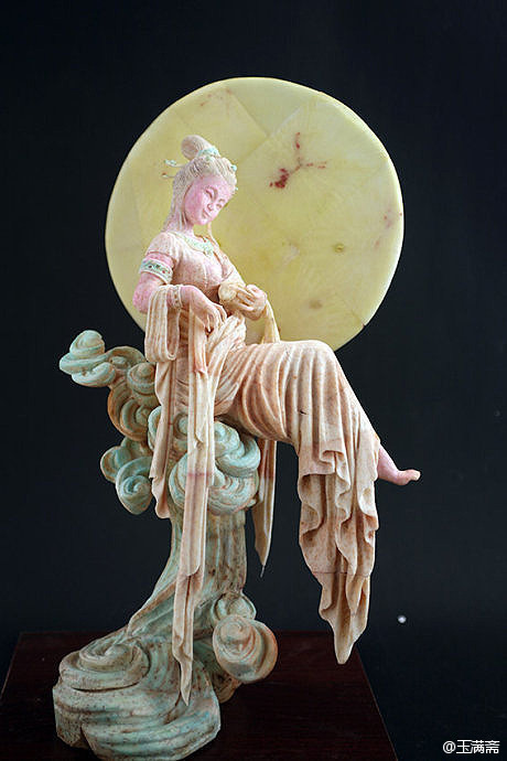 這樣的玉石美女，你能經(jīng)得起誘惑嗎？