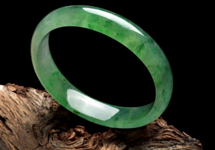 翡翠收藏中的三大