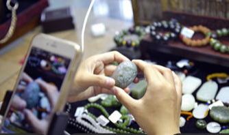 電商直播改變帕敢翡翠貿(mào)易游戲規(guī)則