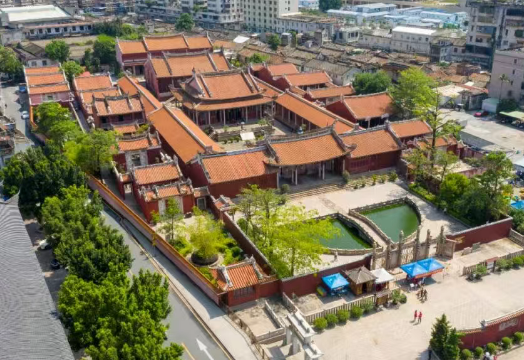 <strong>逛玉都看非遺，這條</strong>